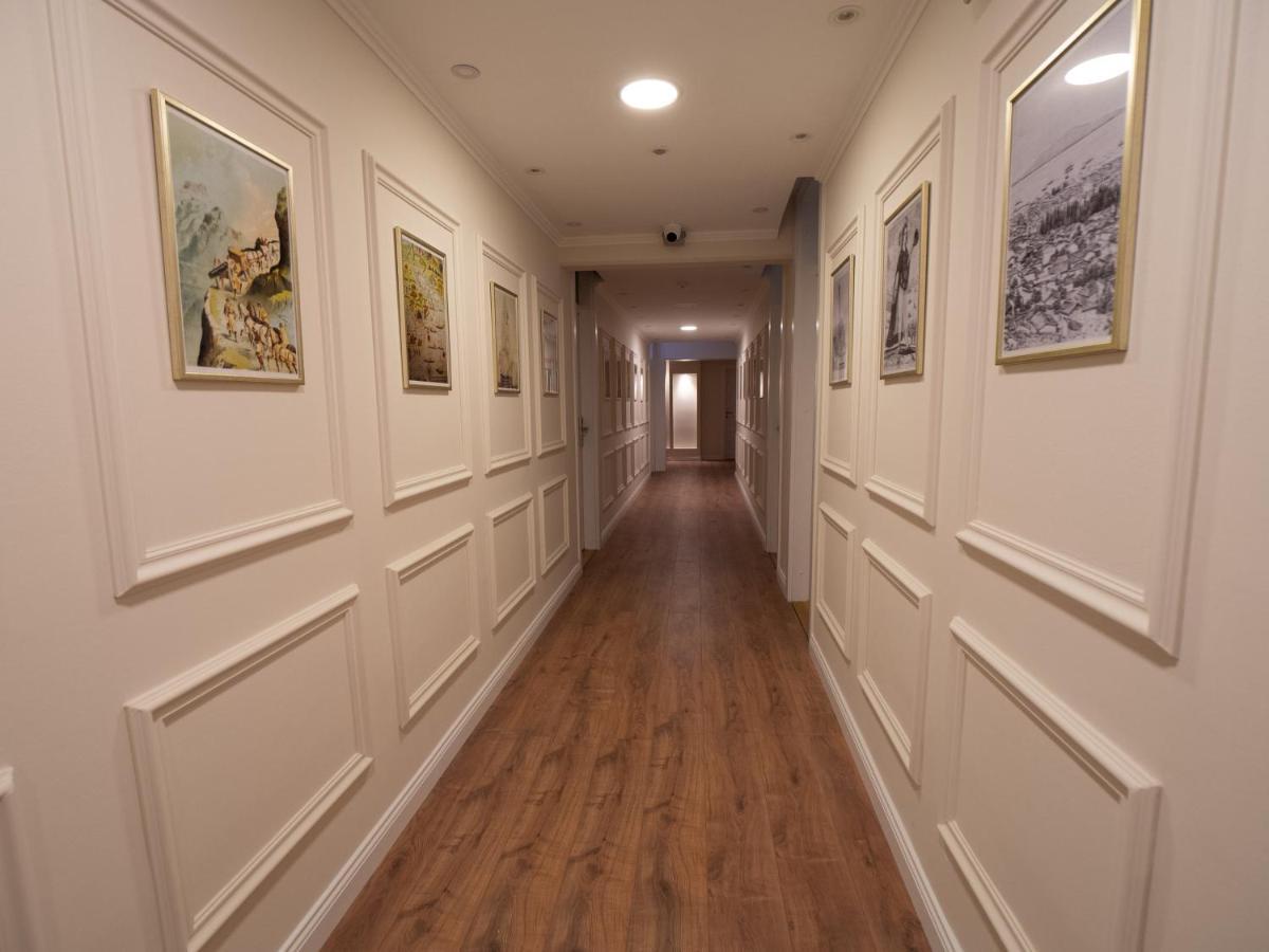 Amber Hotel Sarajevo Buitenkant foto